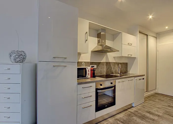 Apartment T2 Bord De Climatise Juan-les-Pins