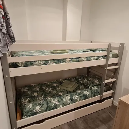 Apartment T2 Bord De Climatise